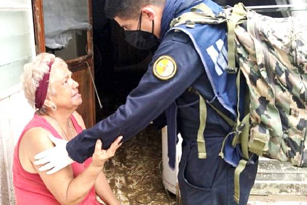 Las intensas lluvias en México han dejado víctimas mortales y severas afectaciones en unas cien mil viviendas los últimos días