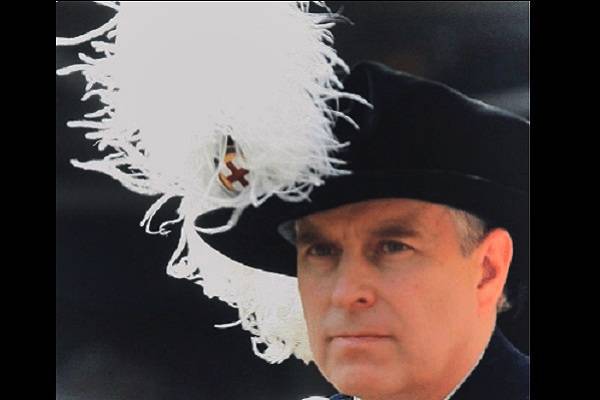 Andrew, hermano del rey Carlos III, distrae trabajo de familia real por continuas acusaciones en su contra. No será más Duque de York