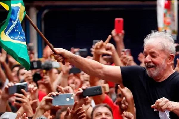 El histórico líder del Partido del Trabajo (PT) y presidente con más años de servicio en Brasil, por reelegirse a los 80 años