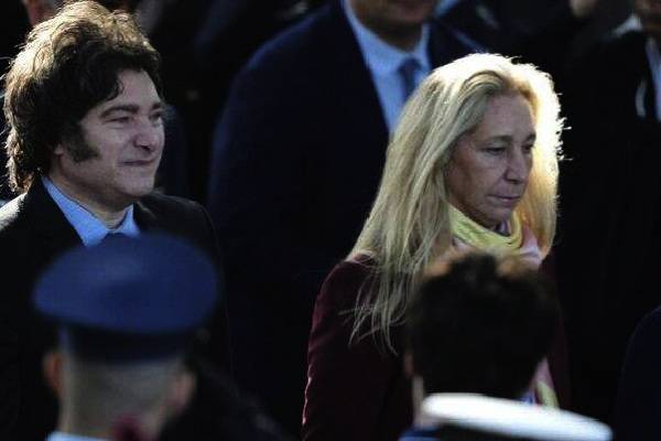 Investigan comunicaciones de los Milei con promotores del token memecoin que causó megaestafa de criptomoneda $Libra