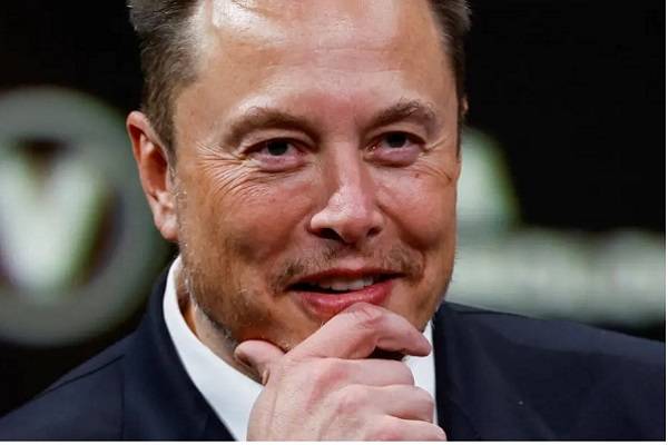 Elon Musk anunció versión beta temprana 0.1 de Grokipedia el 5 de noviembre de 2025. Dice que wikipedia está influenciada por la izquierda