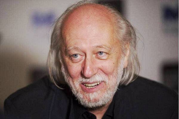 La Academia sueca premió la obra del escritor húngaro László Krasznahorkai, nacido en 1954 y ganador de numerosos premios