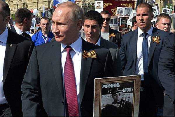 Putin critica a Trump tras las nuevas sanciones al petróleo ruso. Medvedev va más allá y dice: "Estados Unidos es nuestro enemigo"