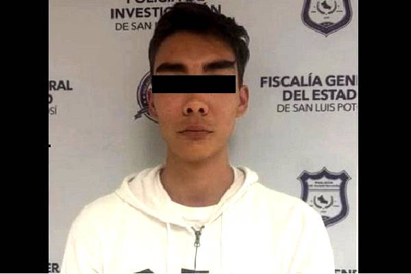 San Luis: Alumna agraviada en universidad. Protestas. Dos estudiantes expulsados. Cesan a Defensora de Derechos Universitarios