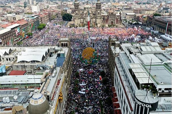En la 4T no hay cabida a la corrupción refrendó Sheinbaum. “Quien traicione al pueblo, quien robe al pueblo, enfrenta la justicia”, advirtió