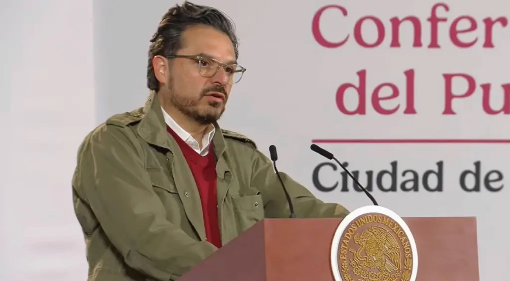 Zoé Robledo, director del IMSS / Vía X
