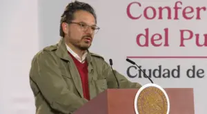 Zoé Robledo, director del IMSS / Vía X